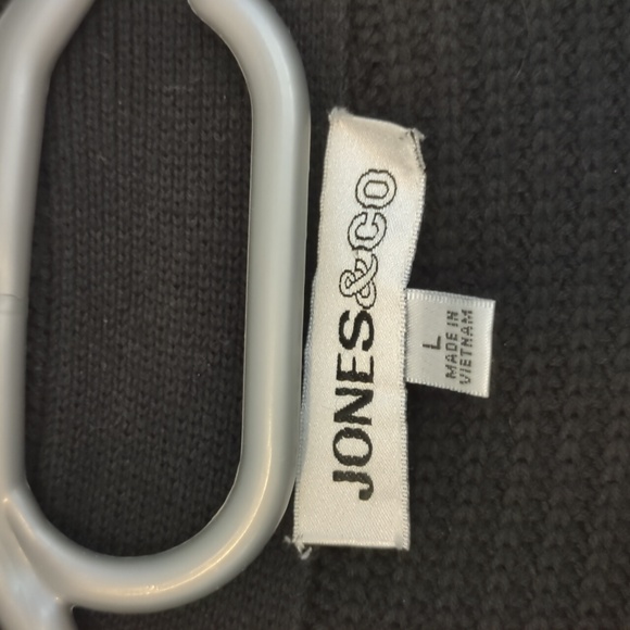 Classic black Jones New York snap sweater - Picture 2 of 8